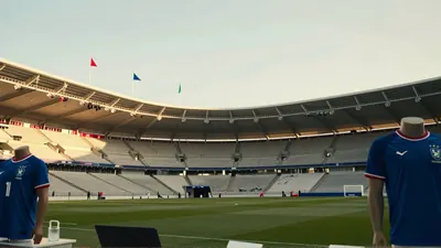 Les Bleus redéfinissent leur futur : Deschamps séduit les supporters